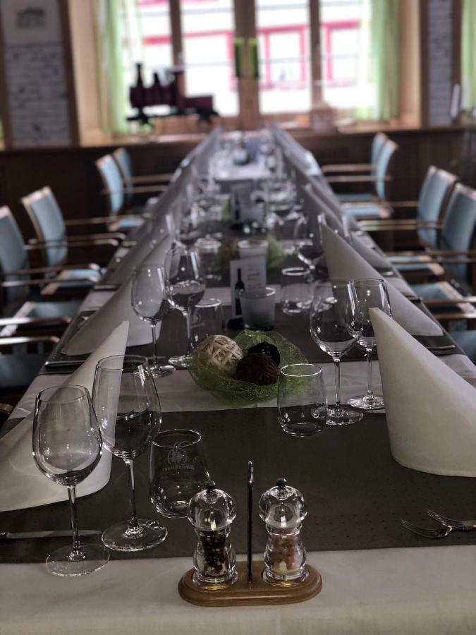 Gasthaus Zur Tanne Bauma Bagian luar foto
